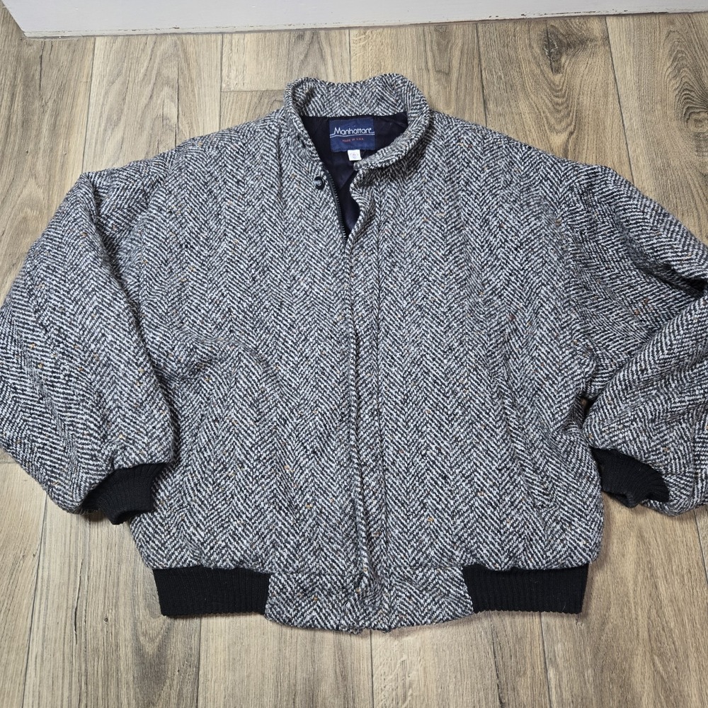True Vintage Manhattan Quilt Lined Jacket Size XL Made‎ In USA